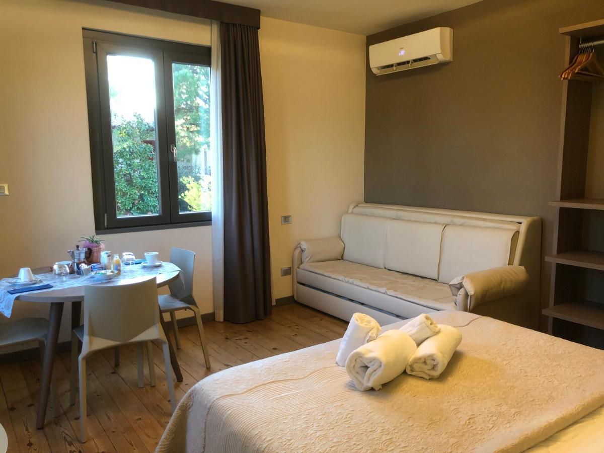 International Rooms & Apartments Sirmione Exteriér fotografie